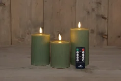 Anna's Collection LED Kerzen Set Riba grün D 7,5 H 10 / 12,5 / 15 cm 3 St.