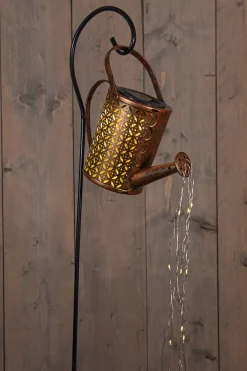 Anna's Collection solar Gartenstecker Gießkanne kupfer 23,5 x 10 x 84 cm