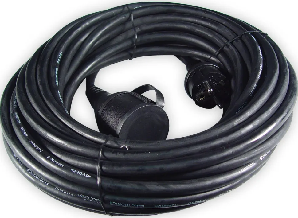 Calex Verlängerungskabel schwarz IP44 10 m