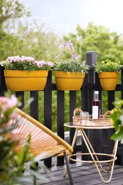 Elho Balkonkasten Vibia Easyhanger gelb 20,5 x 24,1 x 26,5 cm