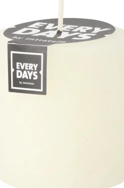 Everydays by Intratuin Stumpenkerze Rustic elfenbein 45 Std. D 7 H 8 cm