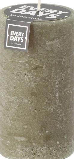 Everydays by Intratuin Stumpenkerze Rustic dunkelgrün 75 Std. D 7 H 13 cm