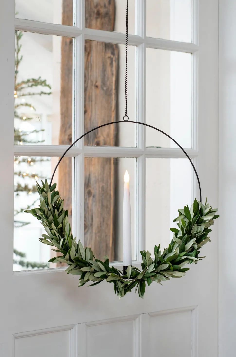 Intratuin Weihnachtsdeko Ring schwarz 40 x 2,5 x 42 cm mit 1 Lämpchen extra warm