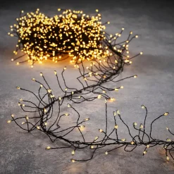 Luca Lighting Cluster-Lichterkette mit 960 LEDs warmweiß 9 m