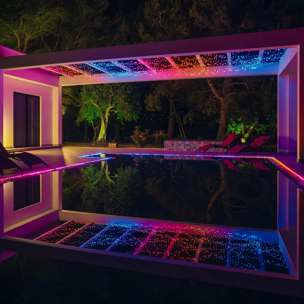 Twinkly Lichterkette mit App 250 LEDs bunt und warmweiß 20 m