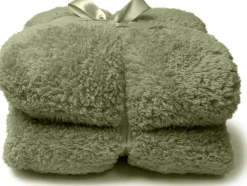 Unique Living Decke Teddy hellgrün 150 x 200 cm