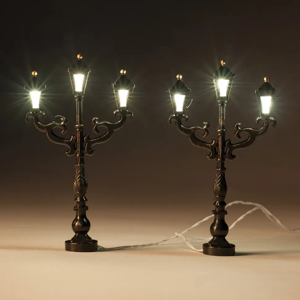 Weihnachtsdorf Laternen mit LED Beleuchtung H 11 cm 2 St.